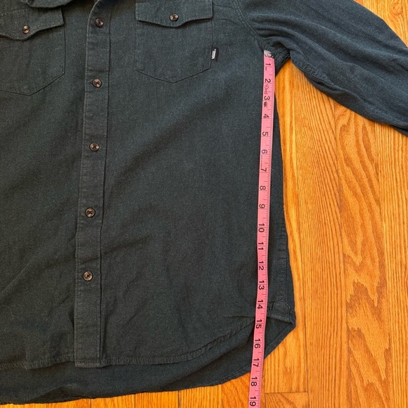 Vans Men’s Classic Fit Green Button Up Long Sleeve Size Medium - Picture 10 of 11